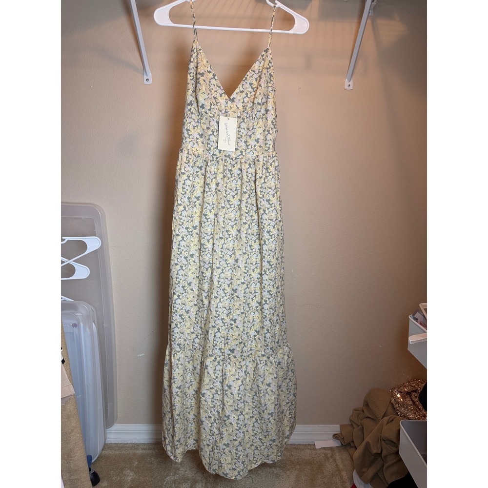 Universal Thread Womens Floral Maxi Dress Yellow White V-Neck Tiered Sleeveless